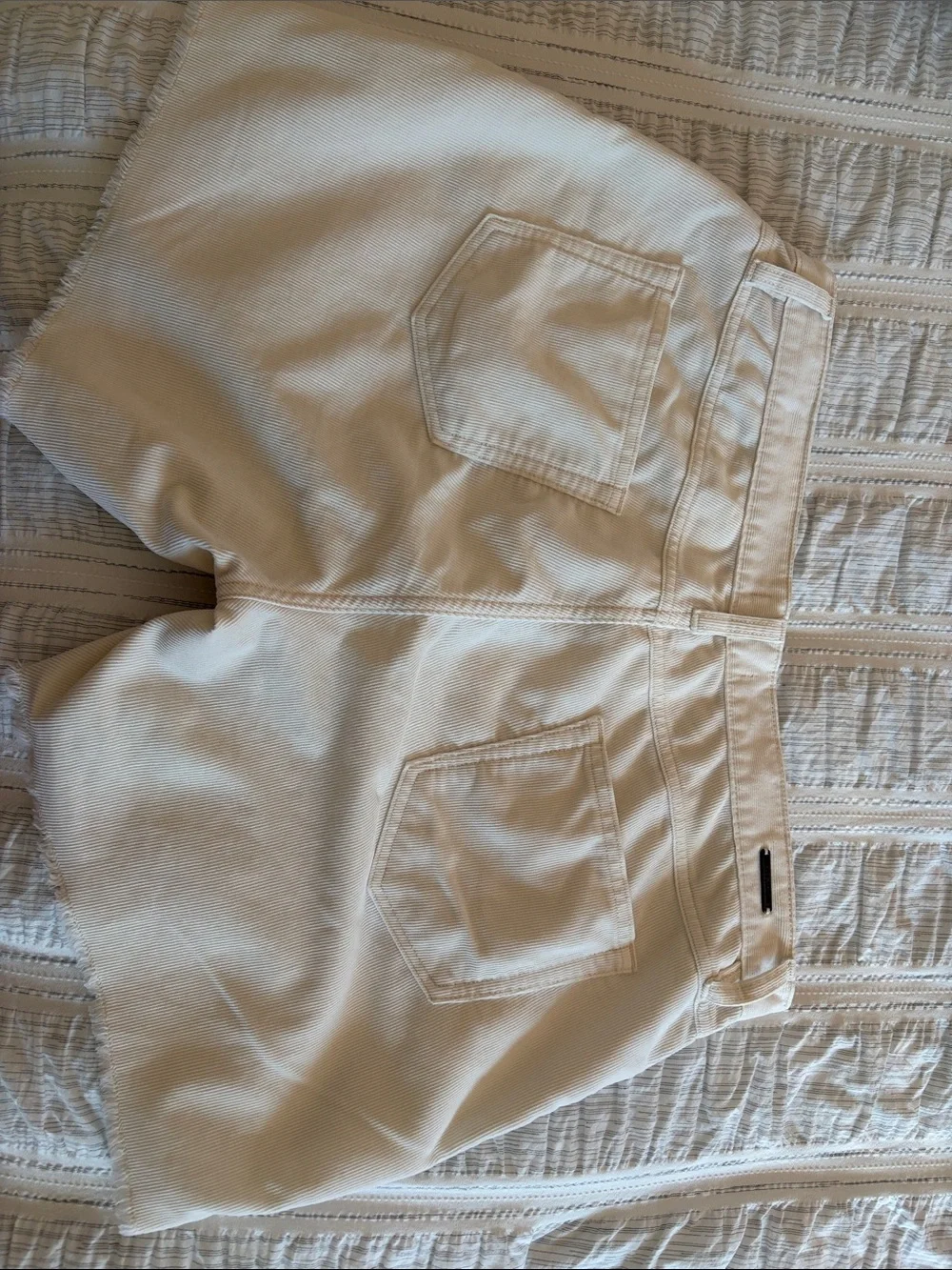 Carve Designs Oahu 6” Cream Shorts Women’s Size 8